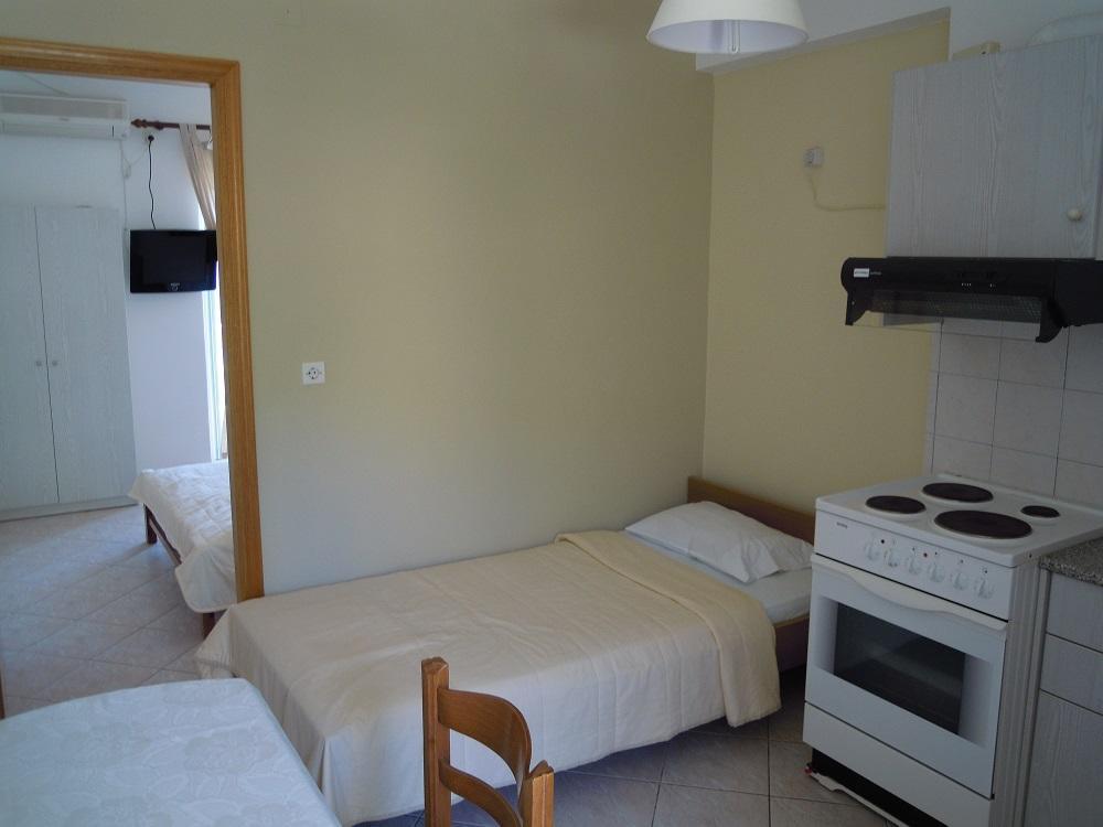 Almirikia Apartments Mourteri Exterior photo